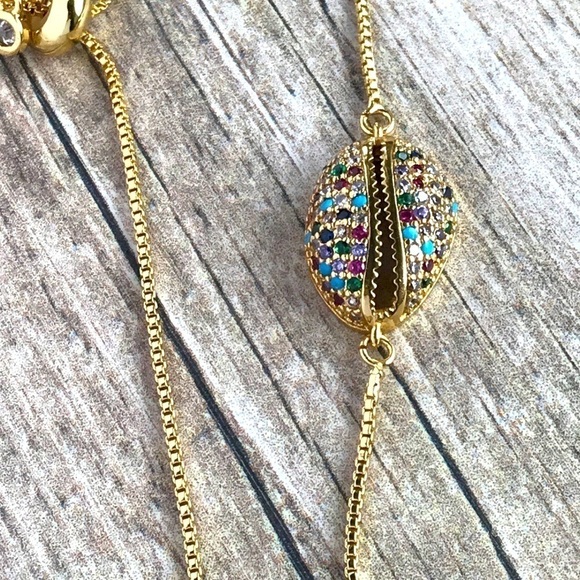 Cowrie Bracelet - Picture 3 of 4